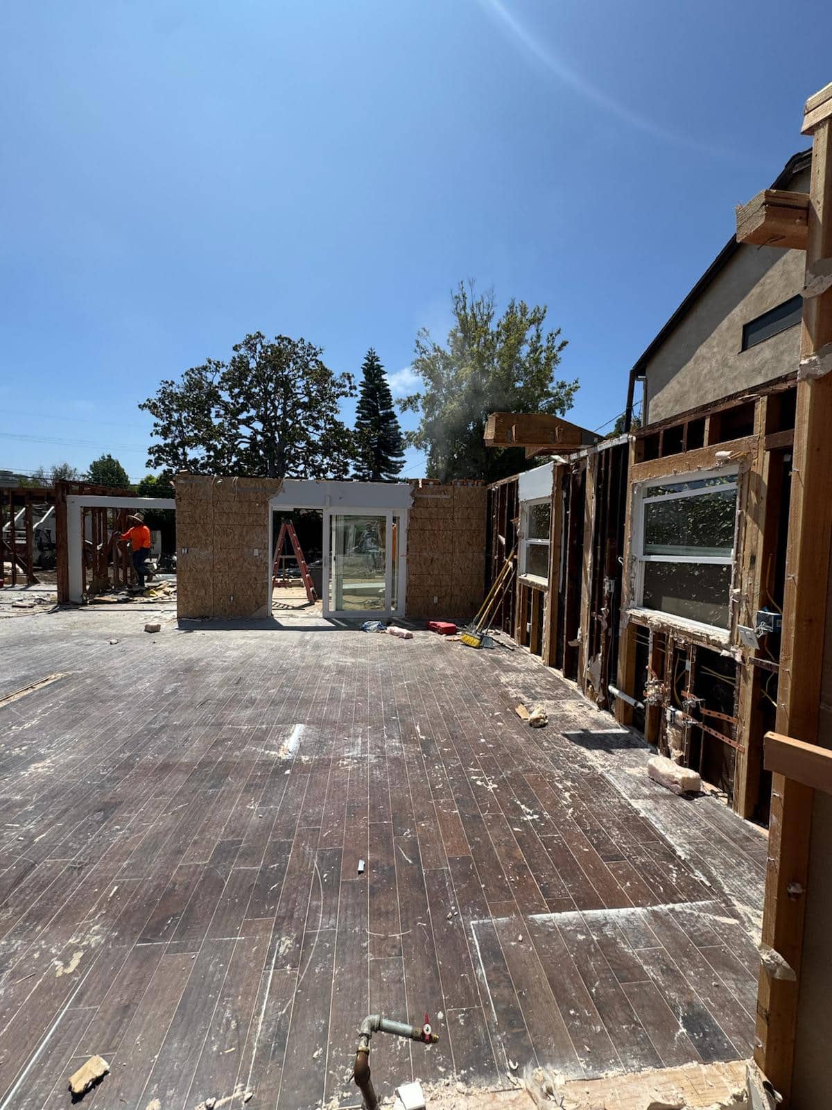 Barry Ave rebuild photo 18
